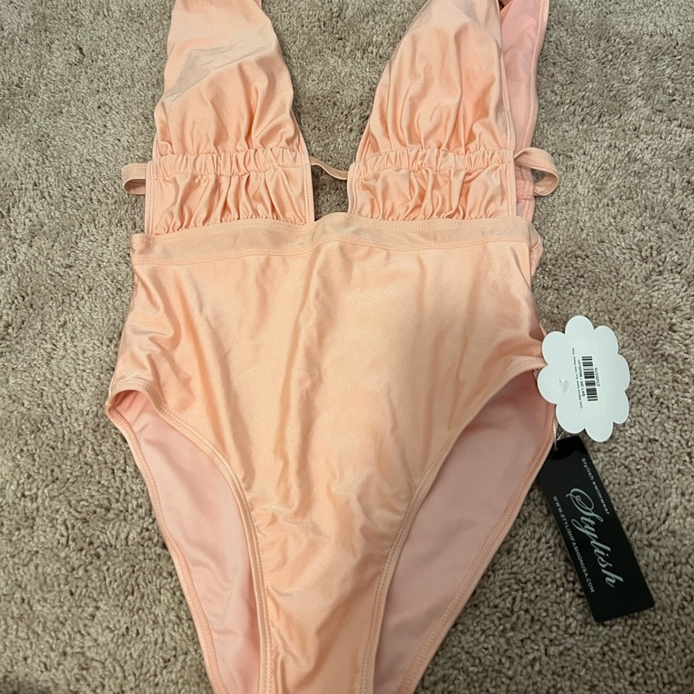 Bathing suit